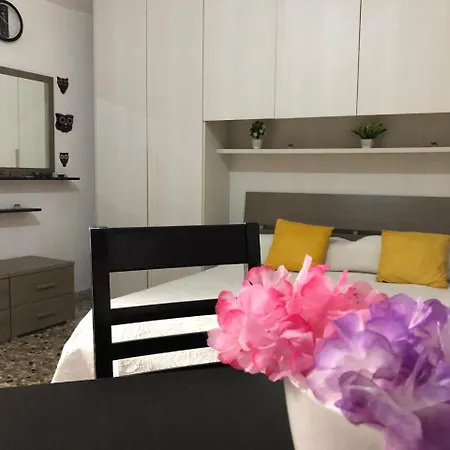 Lady House Apartment